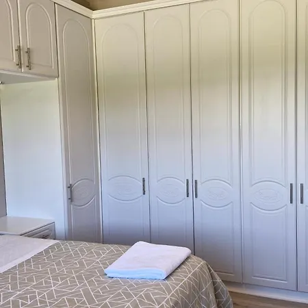 The Yoke Peaceful Private Garden Views *