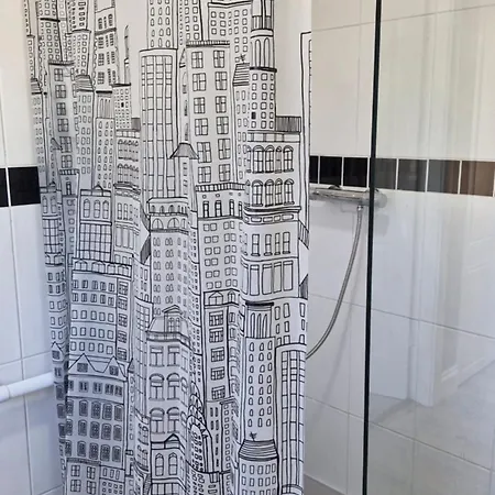 The Yoke Peaceful Private Garden Views Apartament *