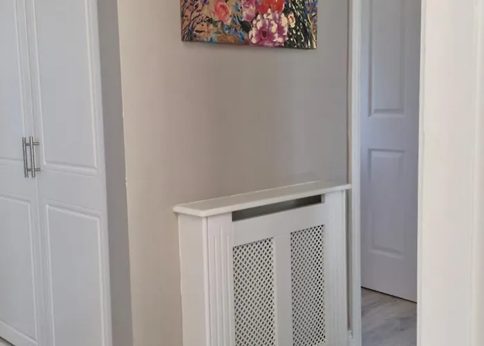 The Yoke Peaceful Private Garden Views Apartamento