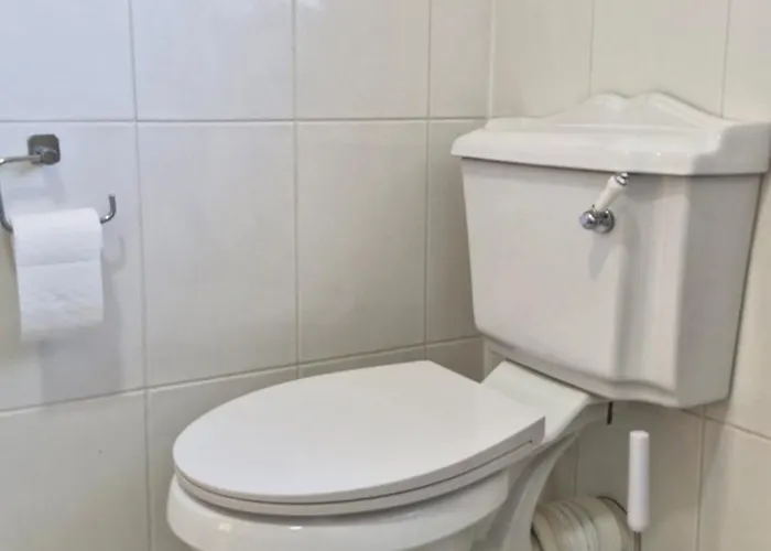 The Yoke Peaceful Private Garden Views *